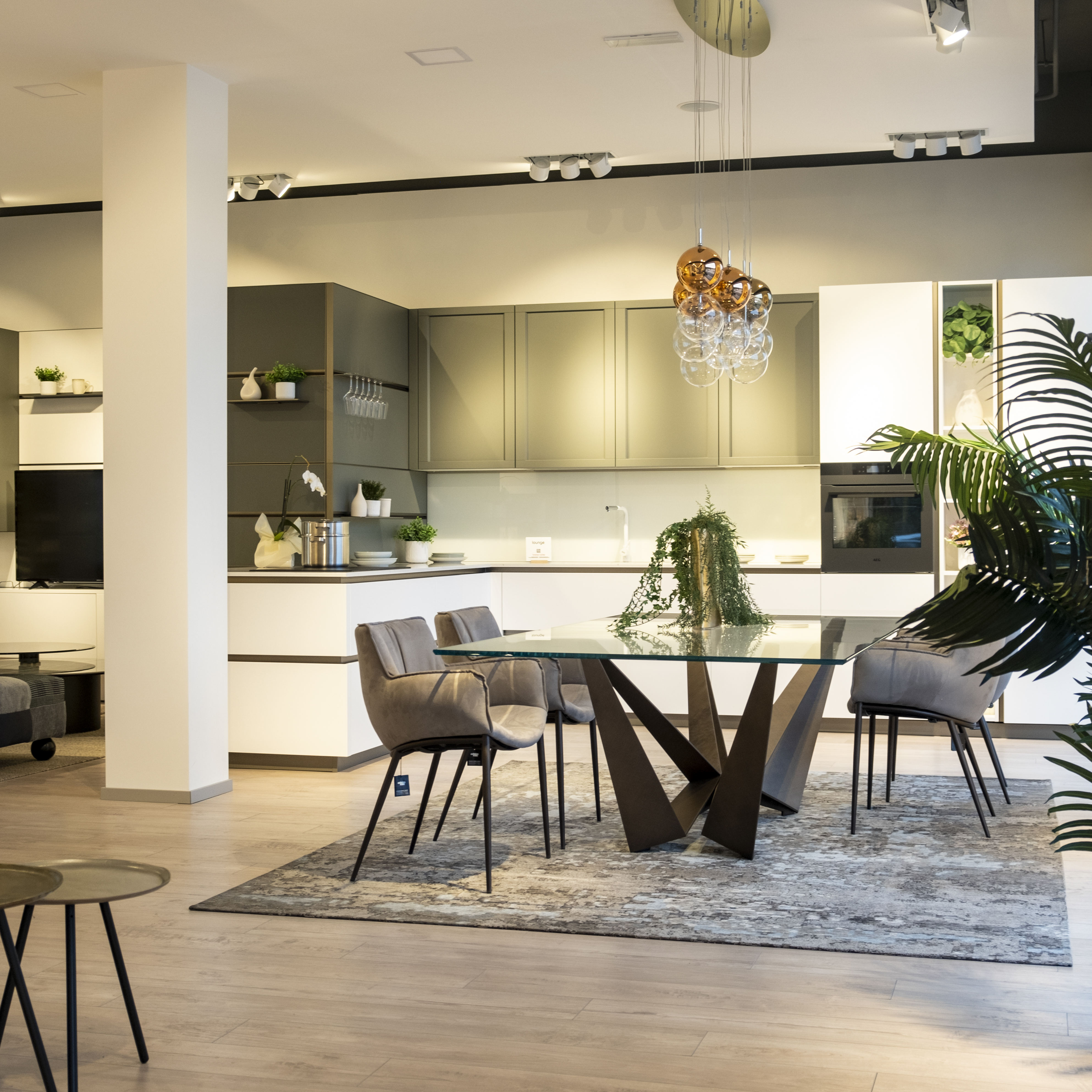 Showroom 4